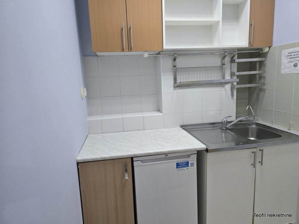 Slika 8 - Makenzijeva,  Lokal za izdavanje, 145m2, 1.500€