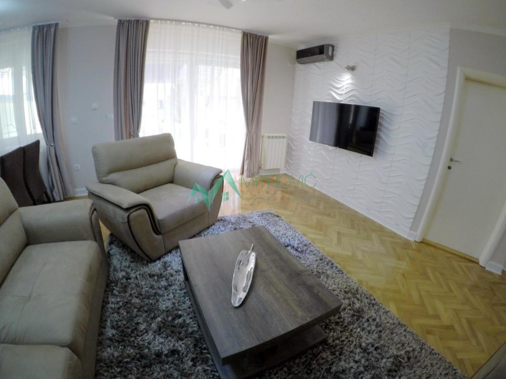 Slika 5 - Četvorosoban stan za izdavanje, 124m2, 1.500€