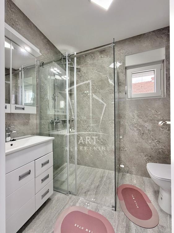 Slika 10 - Timočki put,  Kuća na prodaju, 129m2, 275.000€