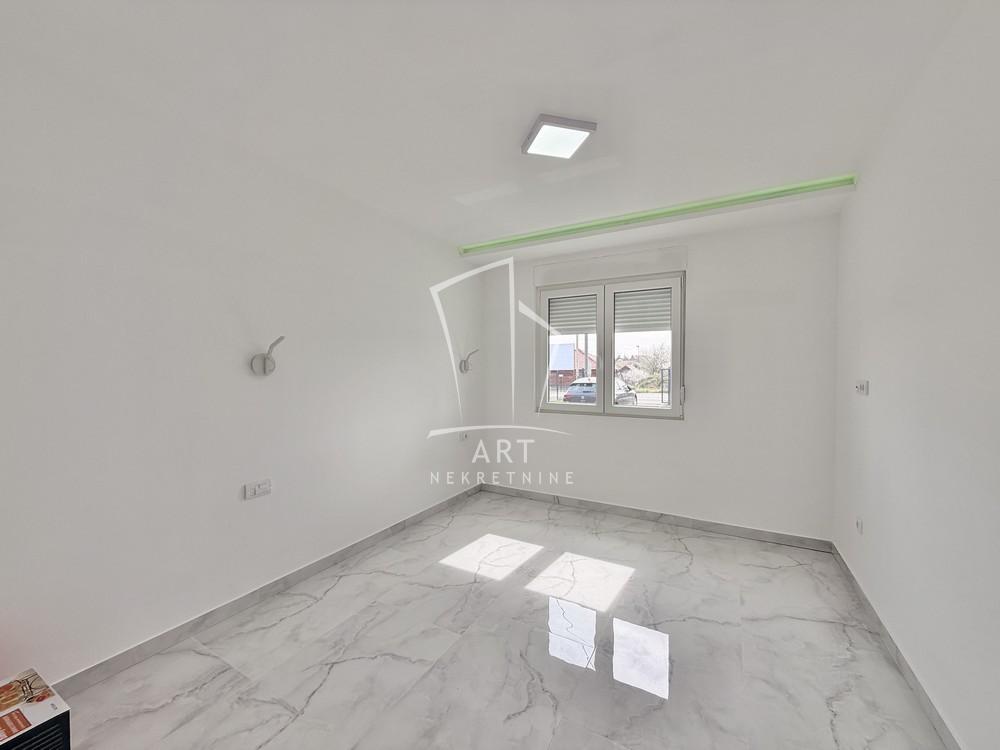 Slika 3 - Timočki put,  Kuća na prodaju, 129m2, 275.000€