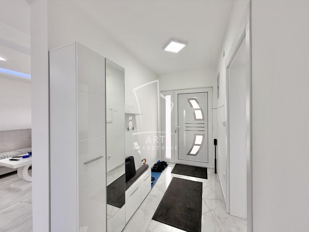 Slika 8 - Timočki put,  Kuća na prodaju, 129m2, 275.000€