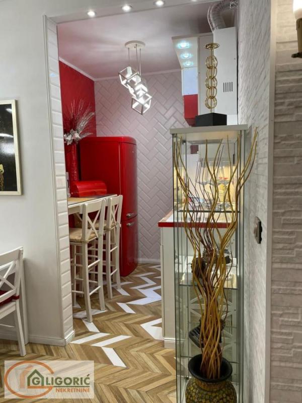 Slika 5 - Majke Jevrosime, Trosoban stan na prodaju, 69m2, 440.000€