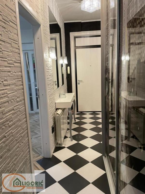 Slika 8 - Majke Jevrosime, Trosoban stan na prodaju, 69m2, 440.000€