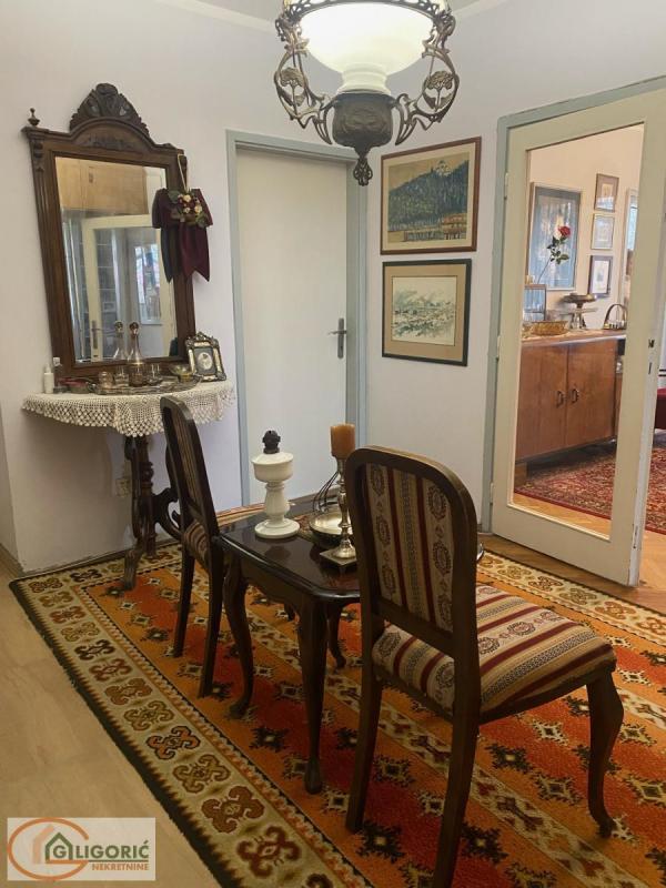 Glavna slika -Bulevar Mihajla Pupina, Četvorosoban stan na prodaju, 99m2, 396.000€