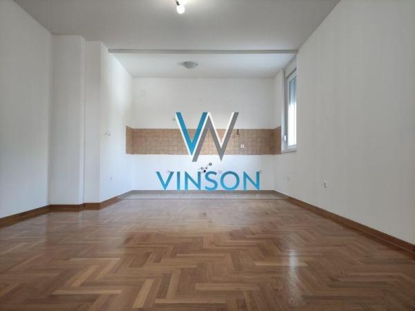 Slika 2 - Sremska,  Lokal za izdavanje, 47m2, 500€