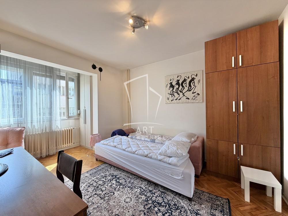 Slika 9 - Resavska, Jednoiposoban stan za izdavanje, 70m2, 1.300€