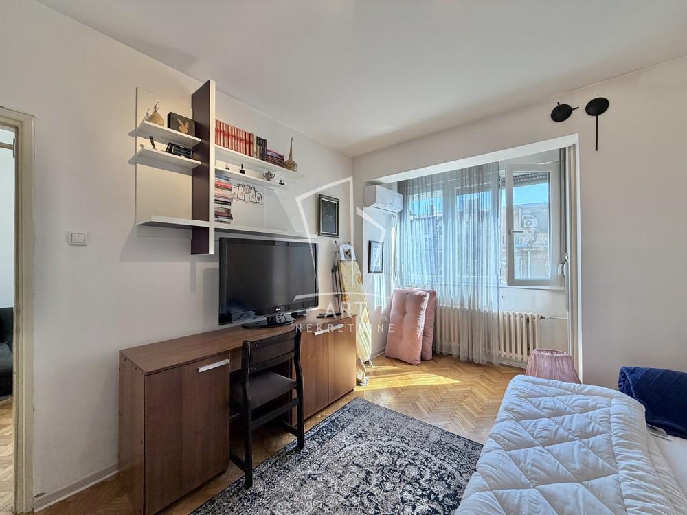 Slika 11 - Resavska, Jednoiposoban stan za izdavanje, 70m2, 1.300€