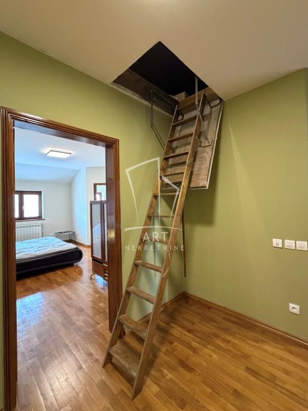 Slika 10 - Mihaila Šolohova, Petosoban stan na prodaju, 180m2, 300.000€