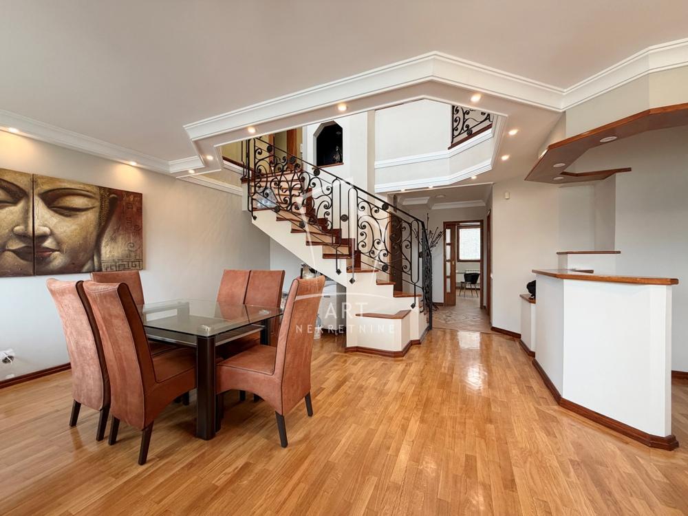 Glavna slika -Mihaila Šolohova, Petosoban stan na prodaju, 180m2, 300.000€