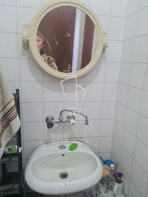 Slika 5 - Zlatka Šnajdera,  Lokal za izdavanje, 67m2, 500€