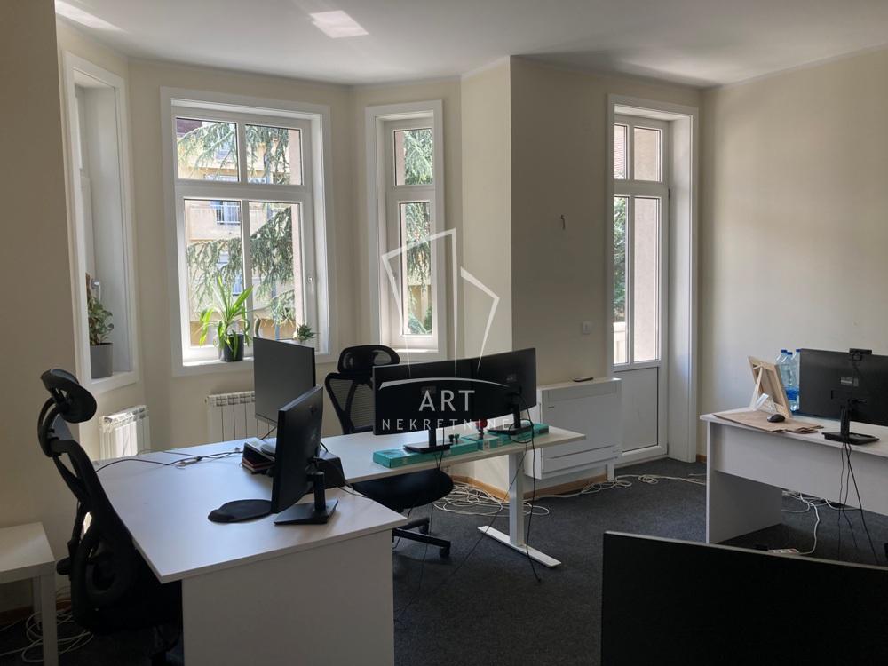 Slika 9 - Dimitrija Avramovića,  Lokal za izdavanje, 155m2, 1.650€