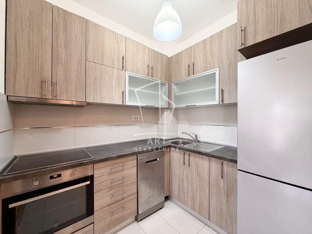 Slika 7 - Šumatovačka, Dvosoban stan za izdavanje, 58m2, 550€