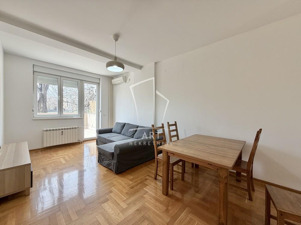 Glavna slika -Šumatovačka, Dvosoban stan za izdavanje, 58m2, 550€