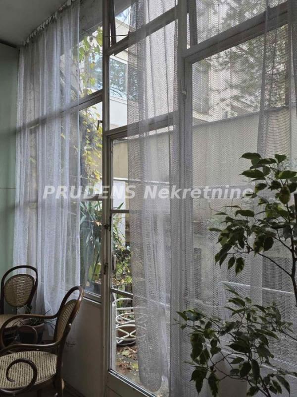 Glavna slika -Takovska, Dvoiposoban stan na prodaju, 65m2, 239.000€