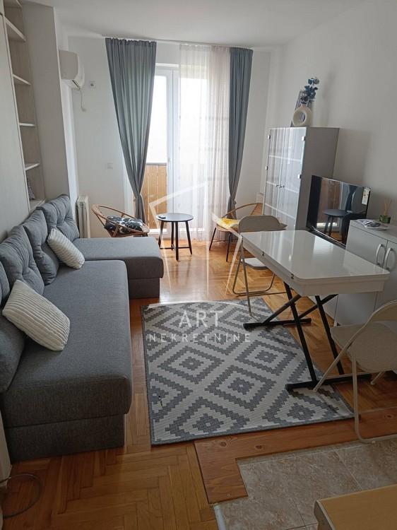 Slika 1 - Mihaila Bulgakova, Jednosoban stan za izdavanje, 25m2, 320€