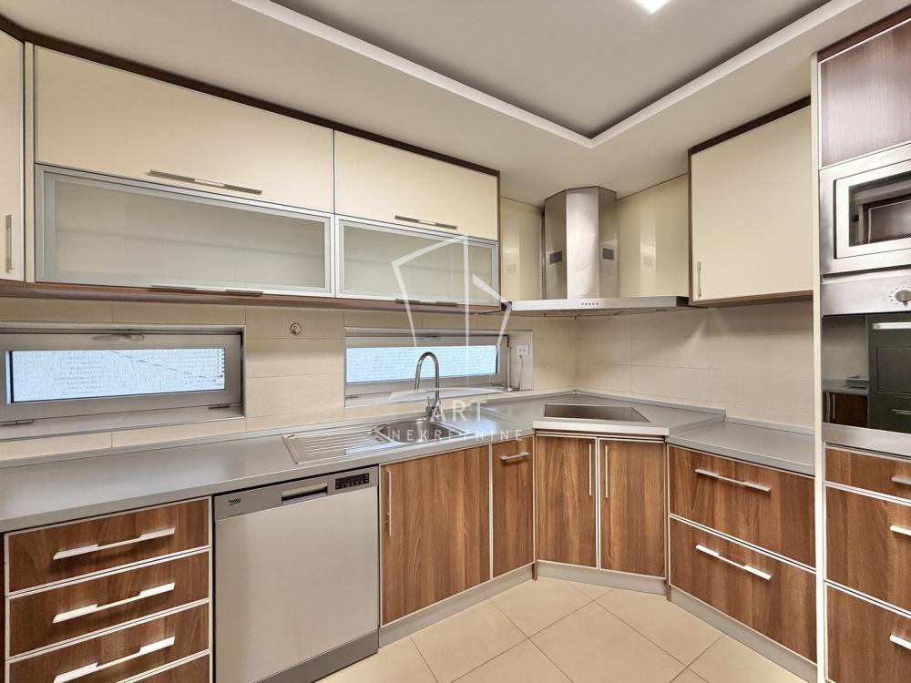 Slika 11 - Bulevar kneza Aleksandra Karađorđevića, Četvorosoban stan za izdavanje, 115m2, 2.500€