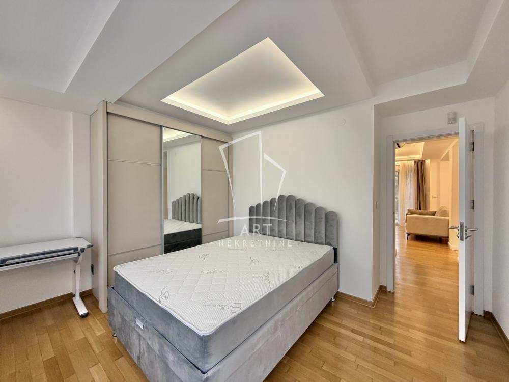 Slika 6 - Bulevar kneza Aleksandra Karađorđevića, Četvorosoban stan za izdavanje, 115m2, 2.500€