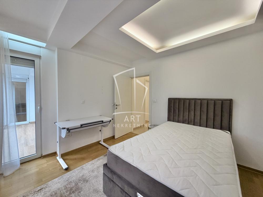 Slika 4 - Bulevar kneza Aleksandra Karađorđevića, Četvorosoban stan za izdavanje, 115m2, 2.500€