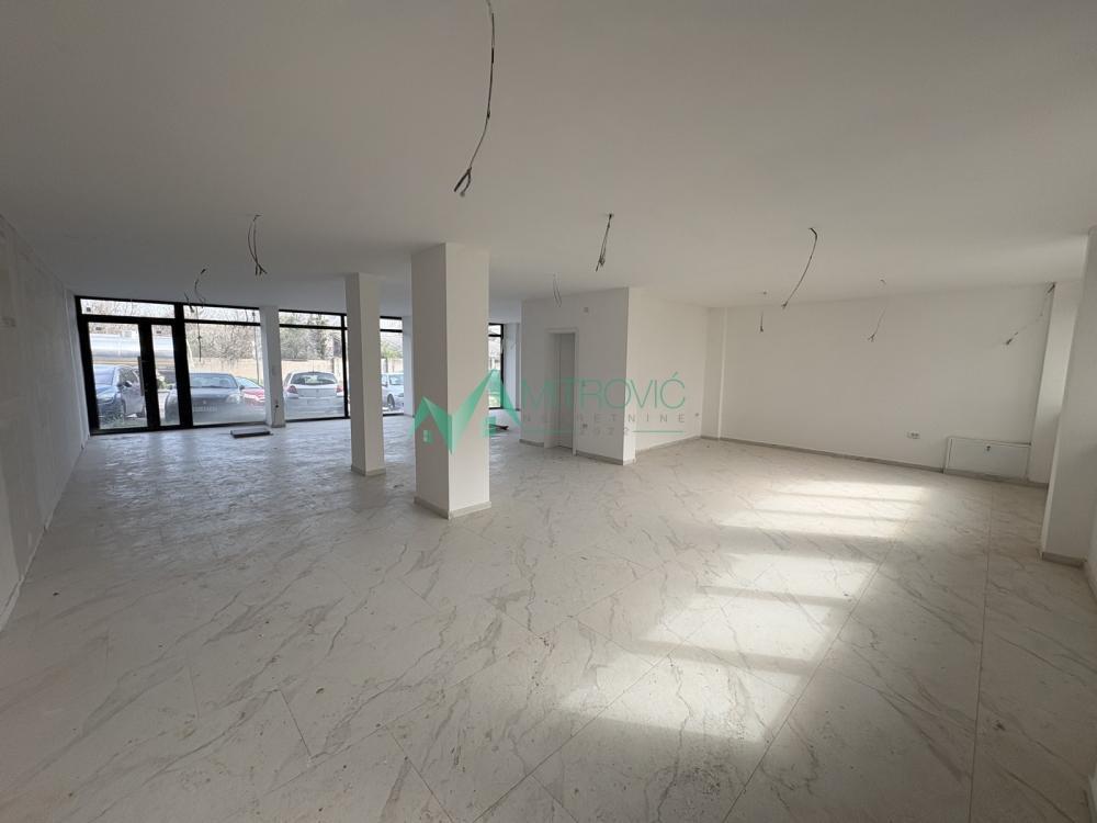 Glavna slika - Lokal za izdavanje, 421m2, 4.000€
