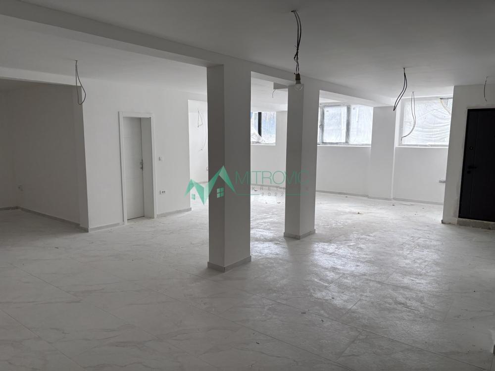 Slika 7 -  Lokal za izdavanje, 421m2, 4.000€