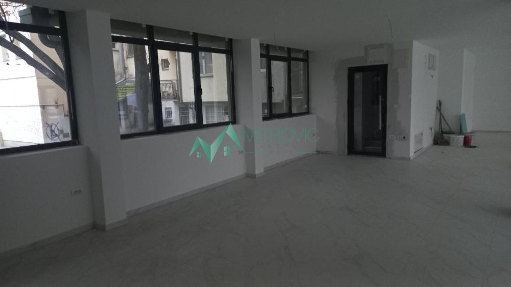 Slika 3 -  Lokal za izdavanje, 421m2, 4.000€