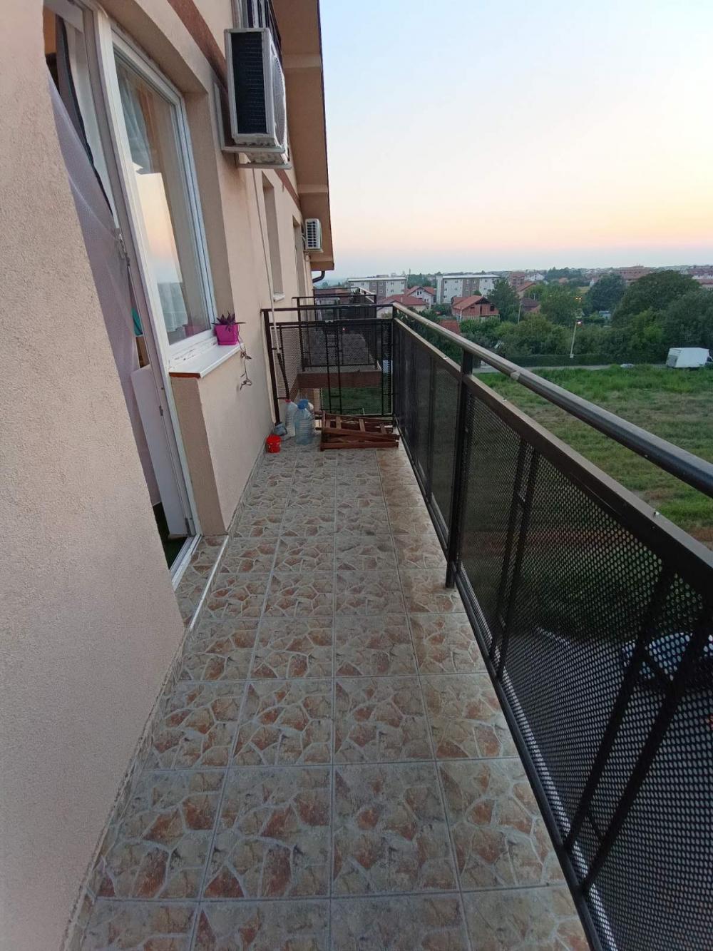 Slika 5 - Novobeogradskih graditelja, Dvosoban stan za izdavanje, 90m2, 400€