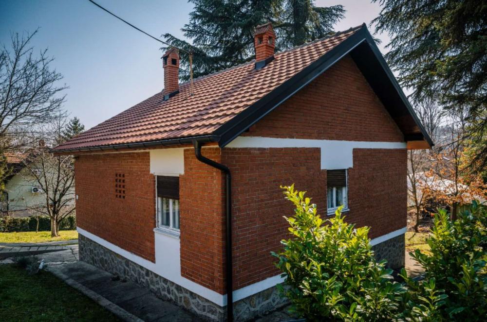 Slika 3 - Braće Ribar, Kuća na prodaju, 106m2, 185.000€