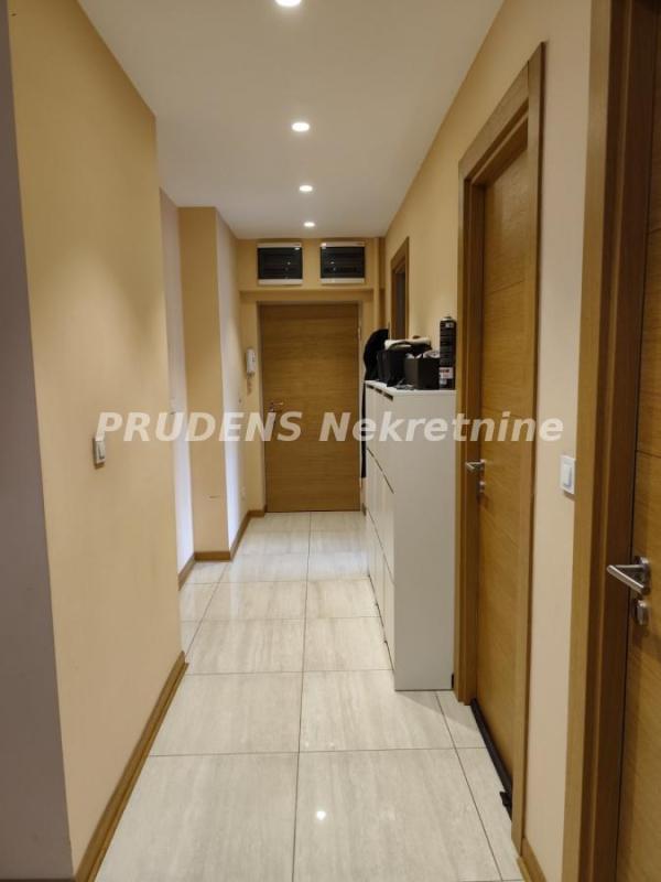 Slika 11 - Hajduk-Veljkov venac, Dvoiposoban stan na prodaju, 62m2, 332.000€