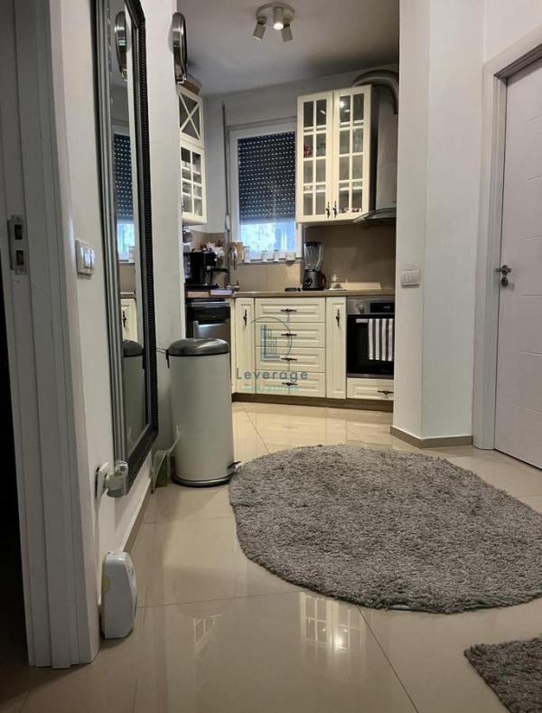 Slika 5 - Gundulićev venac, Trosoban stan za izdavanje, 86m2, 1.100€