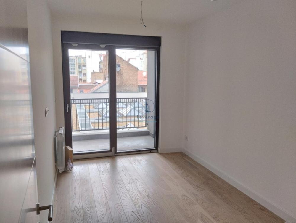 Slika 3 - Cara Dušana, Dvoiposoban stan za izdavanje, 79m2, 1.400€