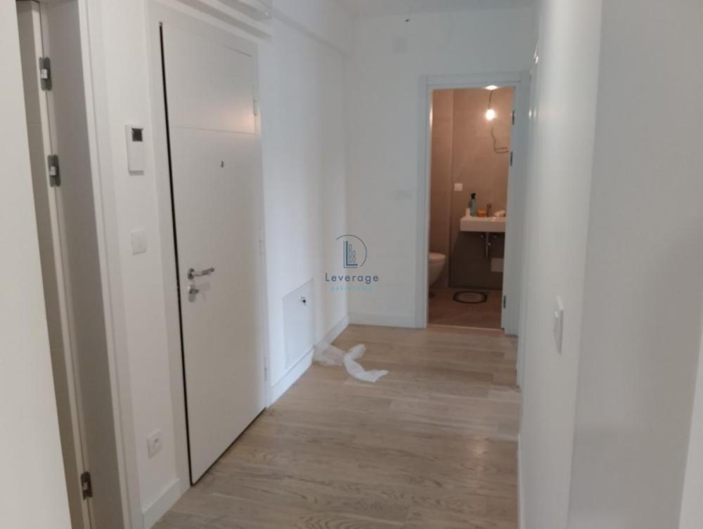 Slika 10 - Cara Dušana, Dvoiposoban stan za izdavanje, 79m2, 1.400€