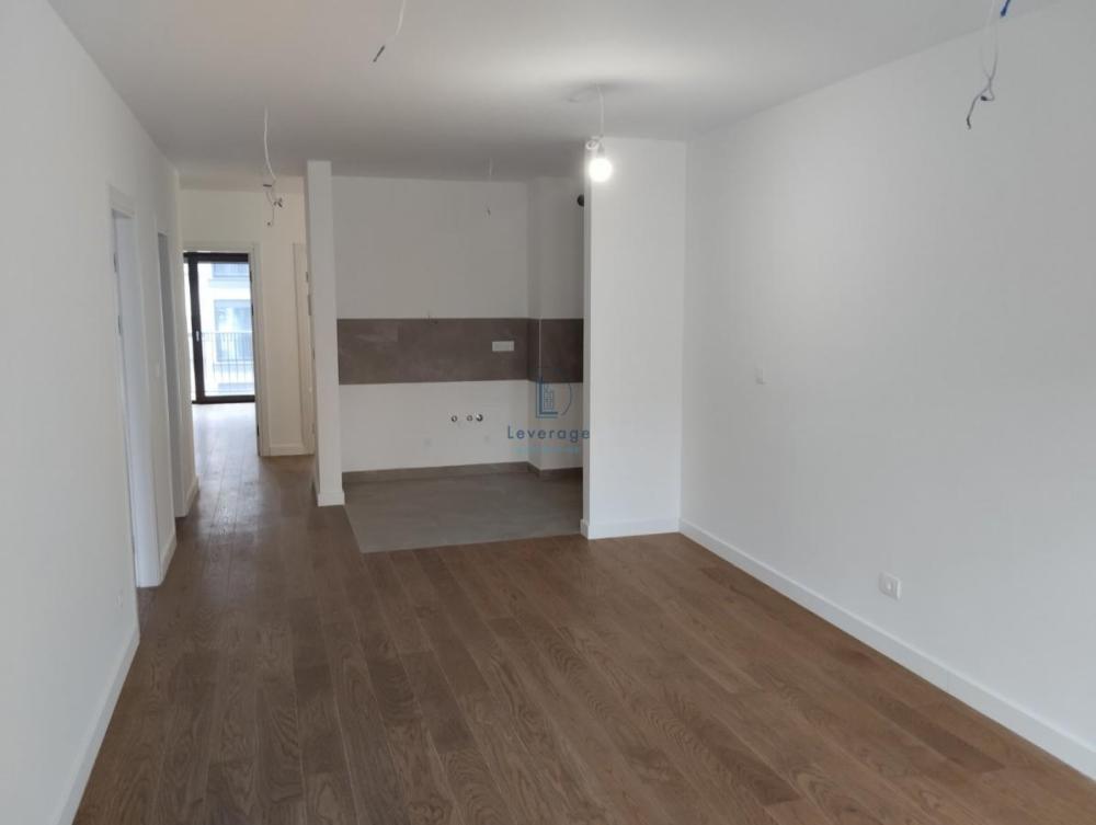 Slika 1 - Cara Dušana, Troiposoban stan za izdavanje, 87m2, 1.600€