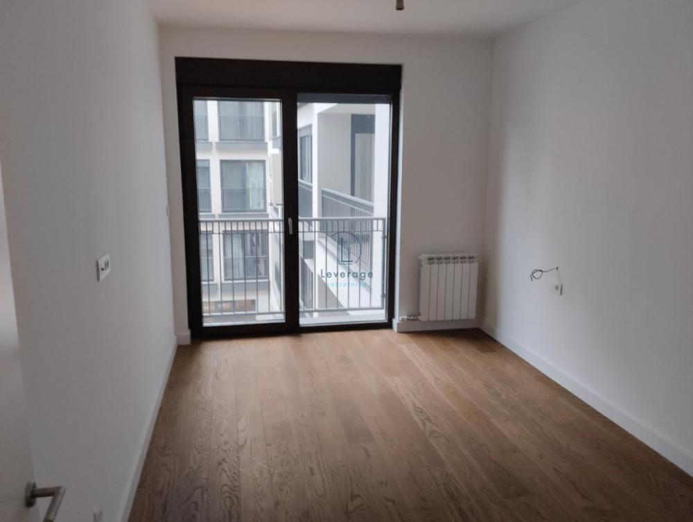 Slika 4 - Cara Dušana, Troiposoban stan za izdavanje, 87m2, 1.600€