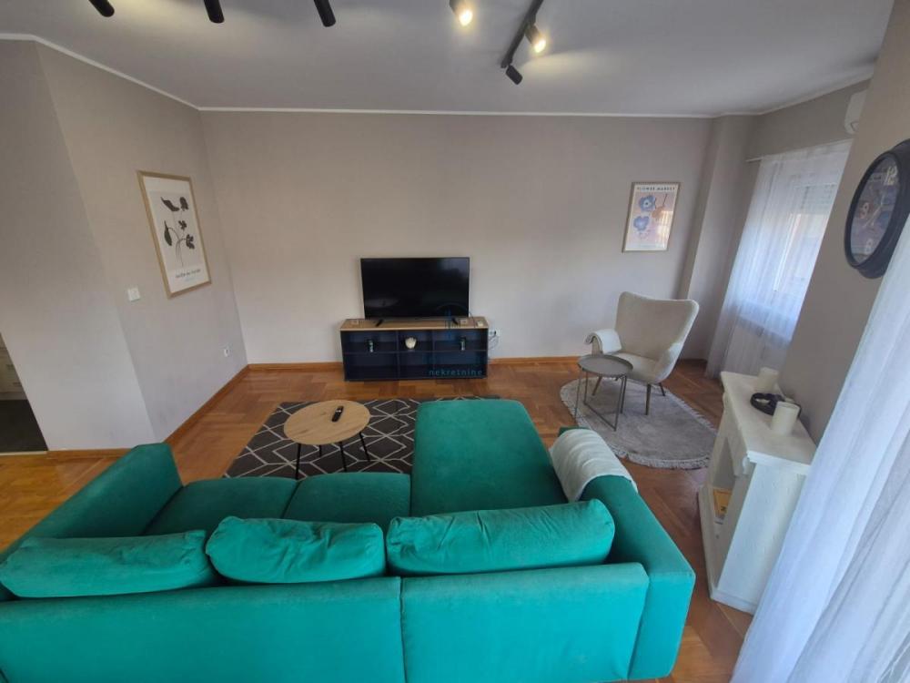 Slika 1 - Ruzveltova, Trosoban stan za izdavanje, 70m2, 800€