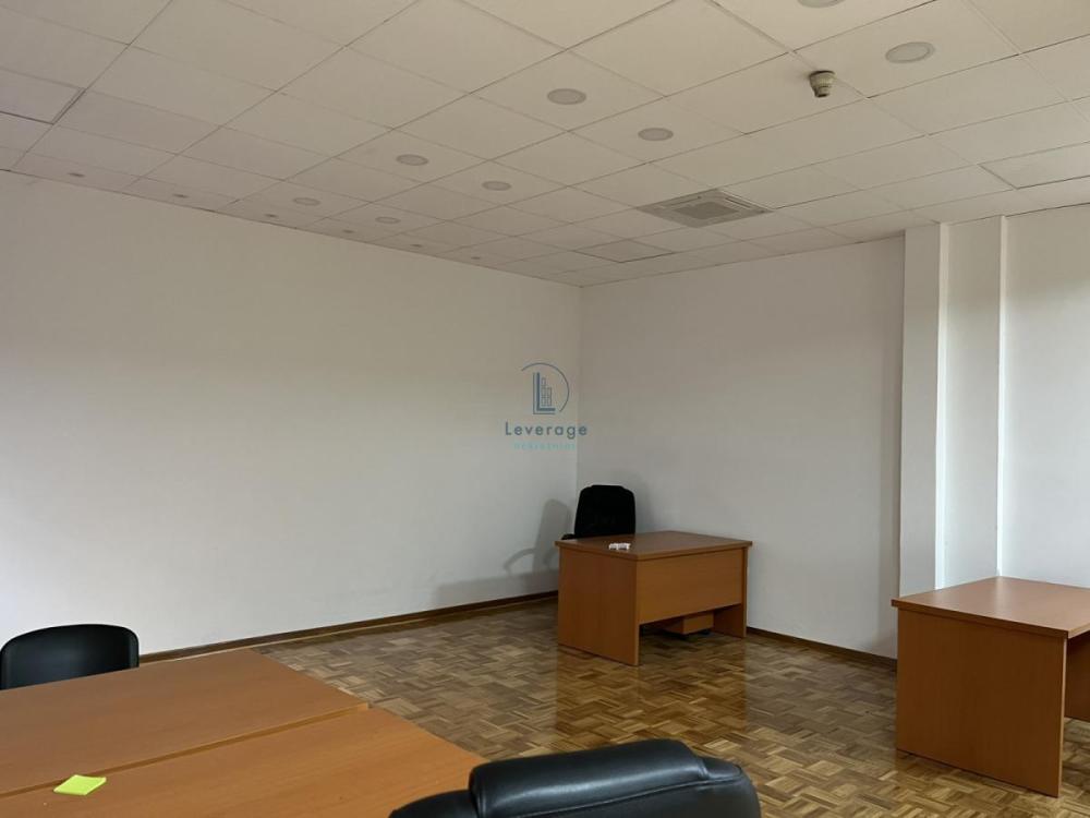 Slika 3 -  Lokal za izdavanje, 187m2, 2.900€