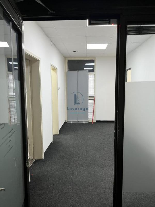 Slika 9 -  Lokal za izdavanje, 187m2, 2.900€