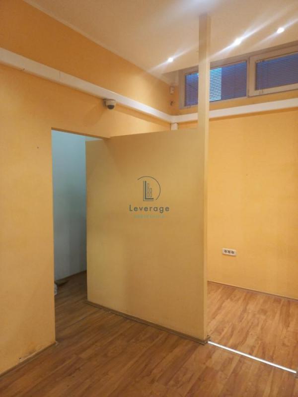 Slika 4 - Bulevar Arsenija Čarnojevića,  Lokal za izdavanje, 50m2, 500€