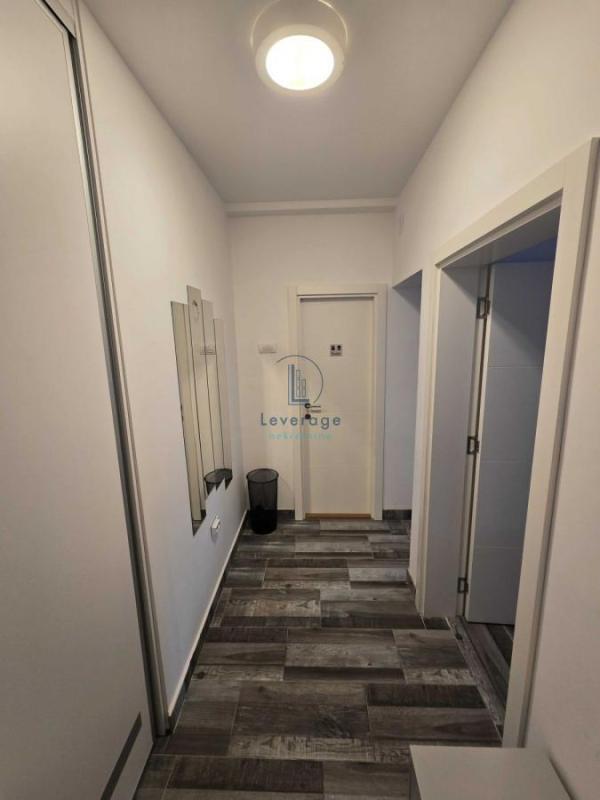 Slika 6 - Studentska,  Lokal za izdavanje, 50m2, 700€