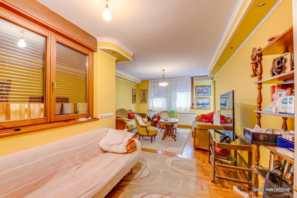 Slika 3 - Ulofa Palmea, Trosoban stan na prodaju, 82m2, 240.000€