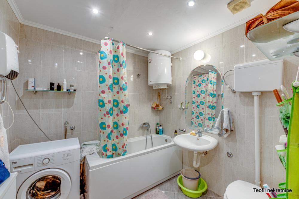 Slika 8 - Ulofa Palmea, Trosoban stan na prodaju, 82m2, 240.000€