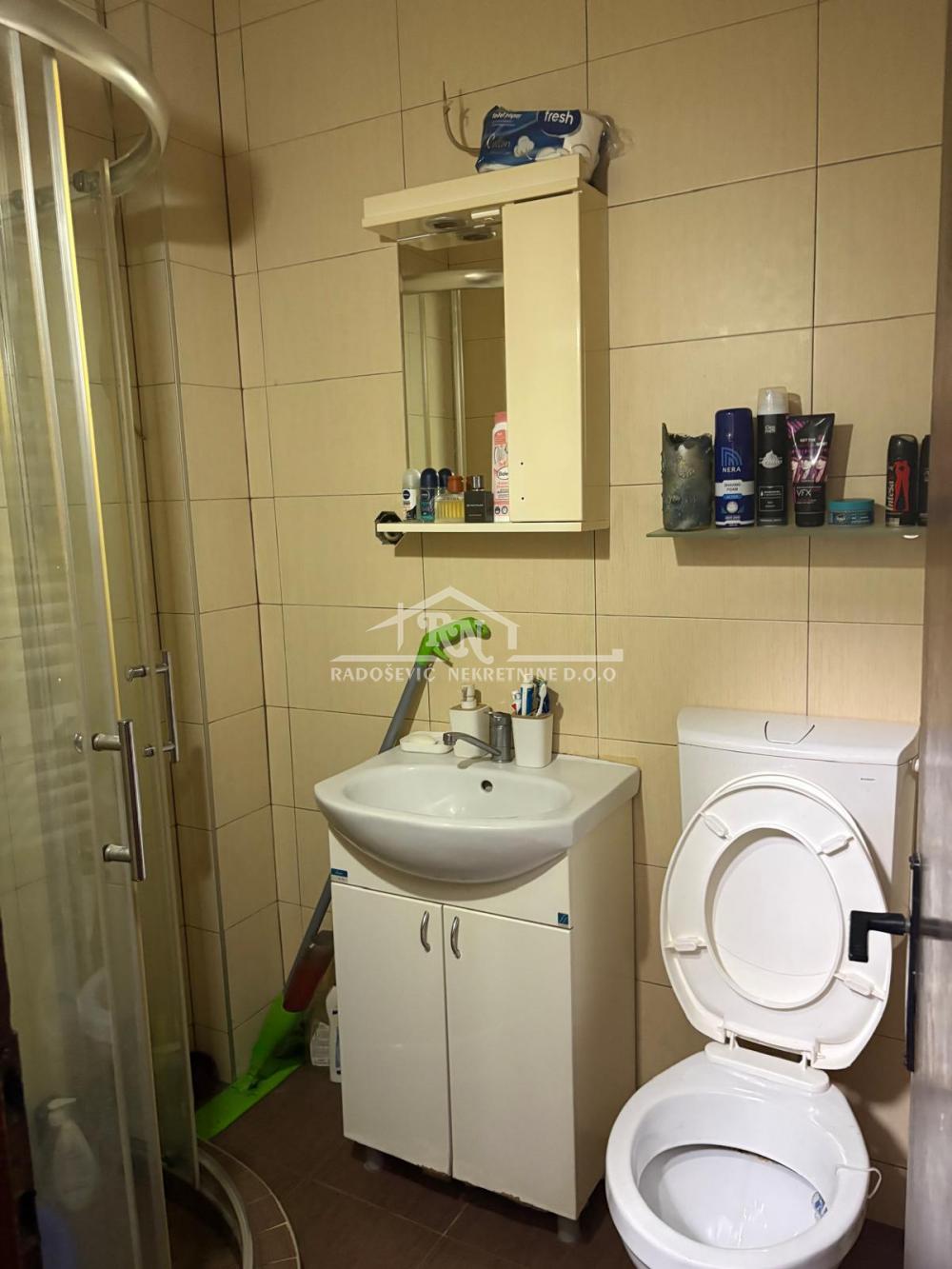 Slika 7 - Lipa, Kuća na prodaju, 215m2, 140.000€