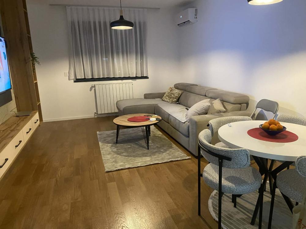 Glavna slika -Dragoslava Srejovića, Dvosoban stan za izdavanje, 48m2, 800€