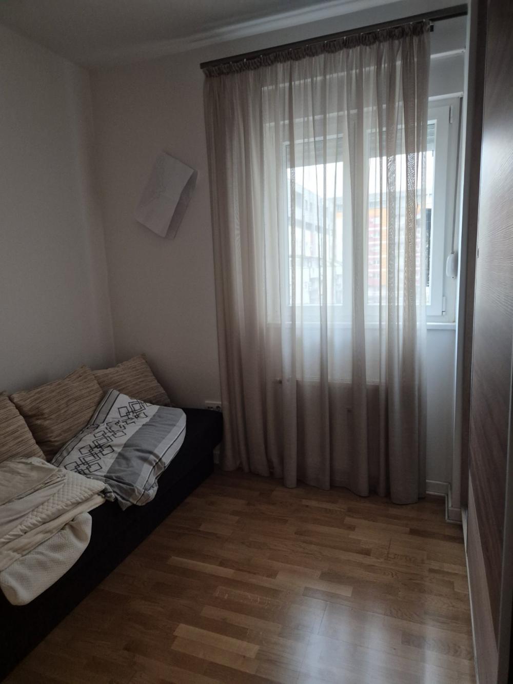 Slika 10 - Vojvode Micka Krstića, Četvorosoban stan na prodaju, 74m2, 305.000€