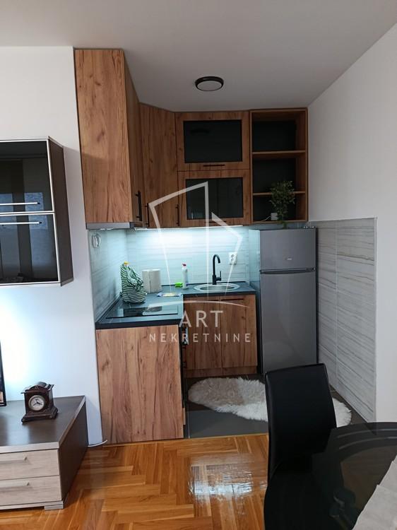 Slika 2 - Vojvode Stepe, Jednoiposoban stan za izdavanje, 43m2, 550€