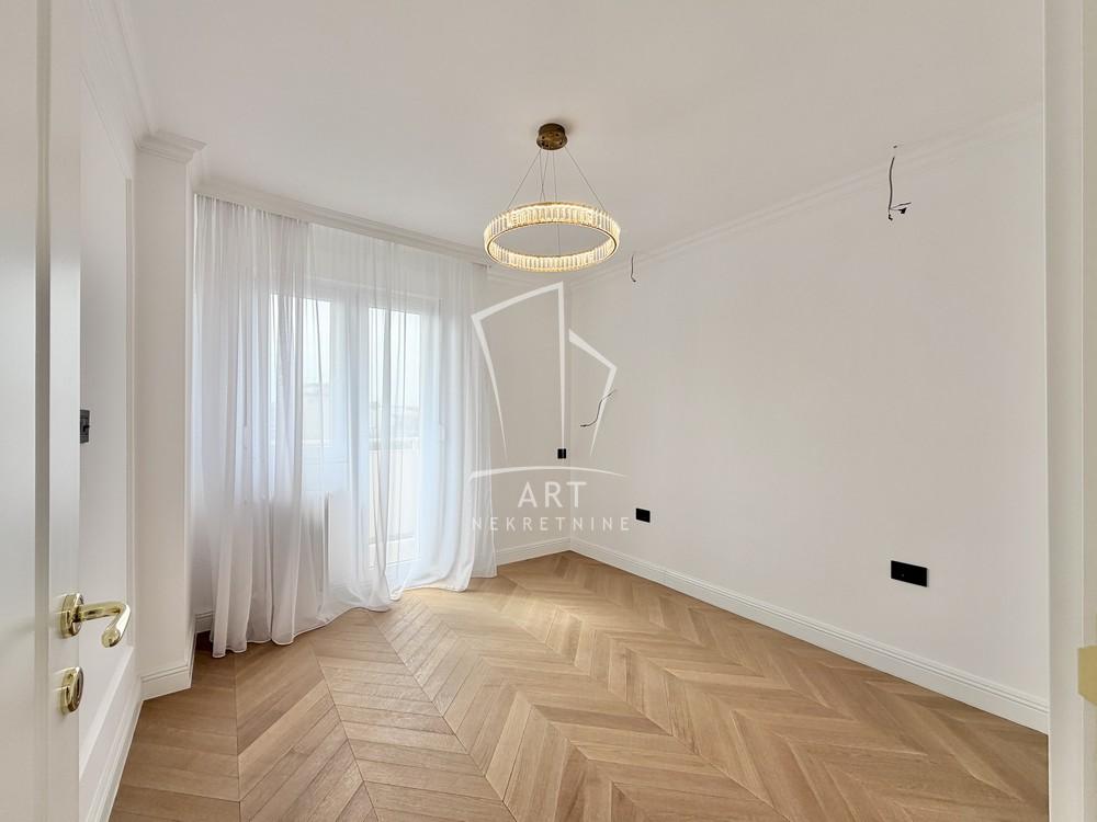 Slika 1 - Južni Bulevar, Dvosoban stan na prodaju, 43m2, 200.000€