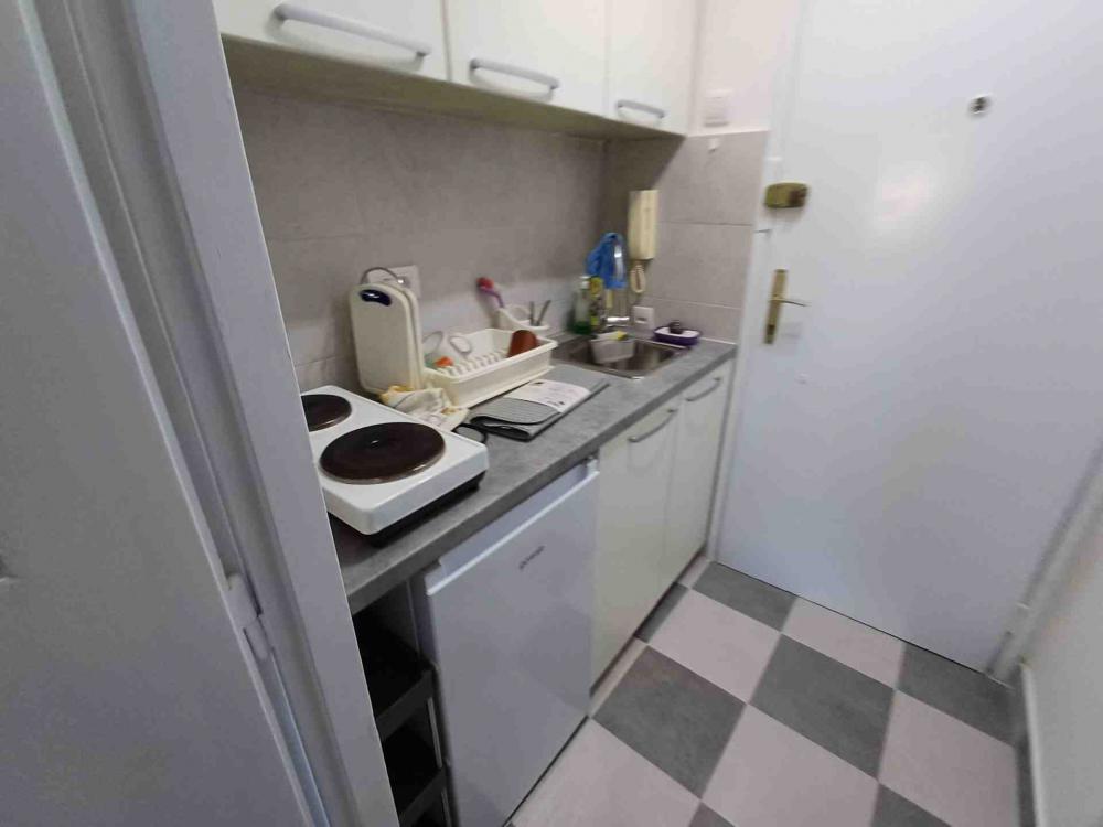 Slika 4 - Triše Kaclerovića, Jednosoban stan za izdavanje, 20m2, 350€