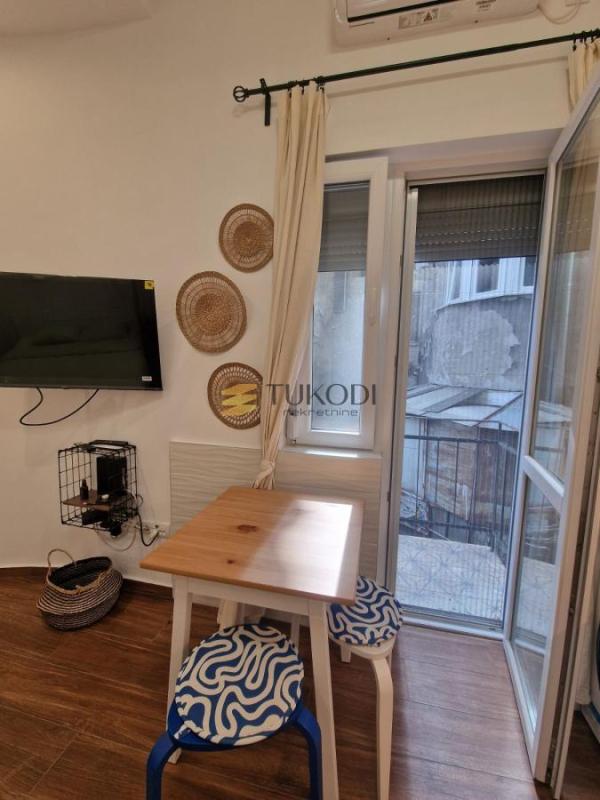 Slika 2 - Jednosoban stan za izdavanje, 25m2, 550€
