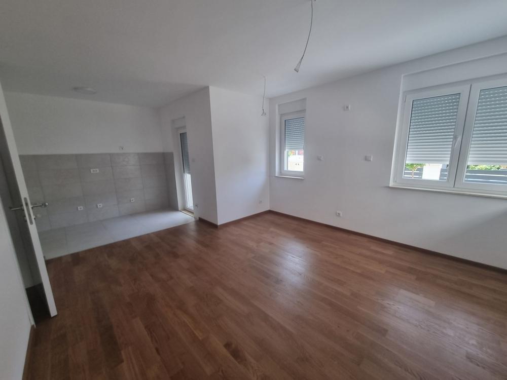 Glavna slika -Dvosoban stan na prodaju, 48m2, 137.240€