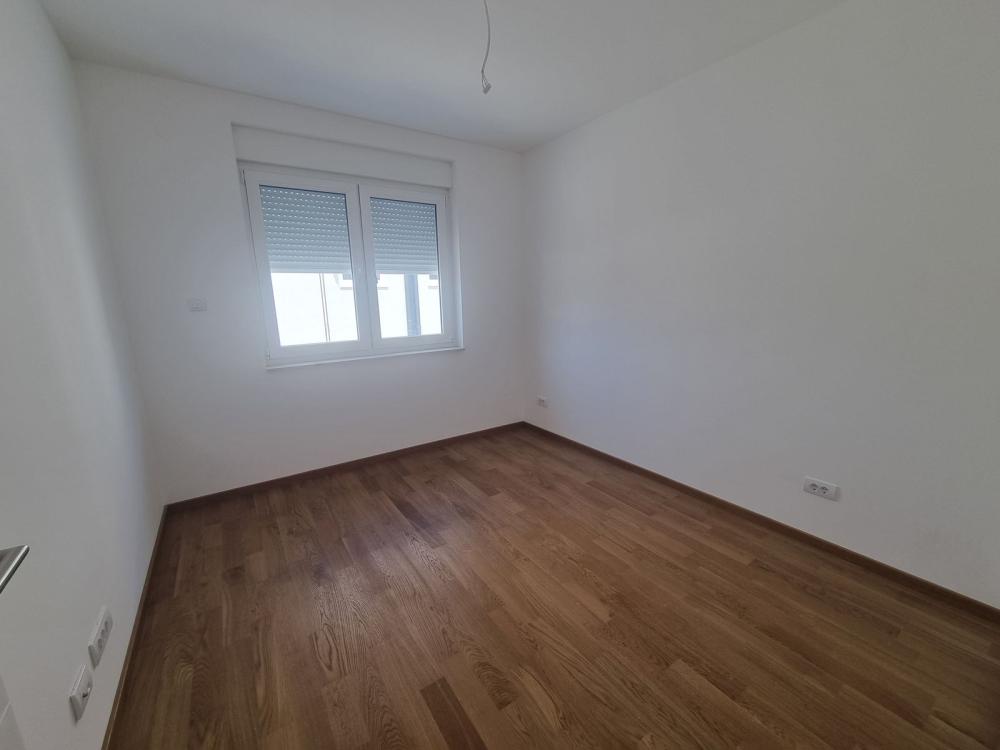 Slika 4 - Dvoiposoban stan na prodaju, 50m2, 142.820€