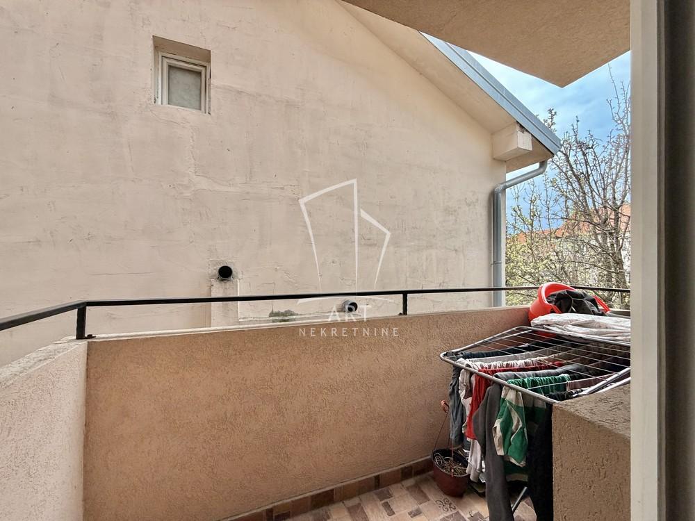 Slika 9 - Vladimira Rolovića, Trosoban stan na prodaju, 45m2, 85.000€